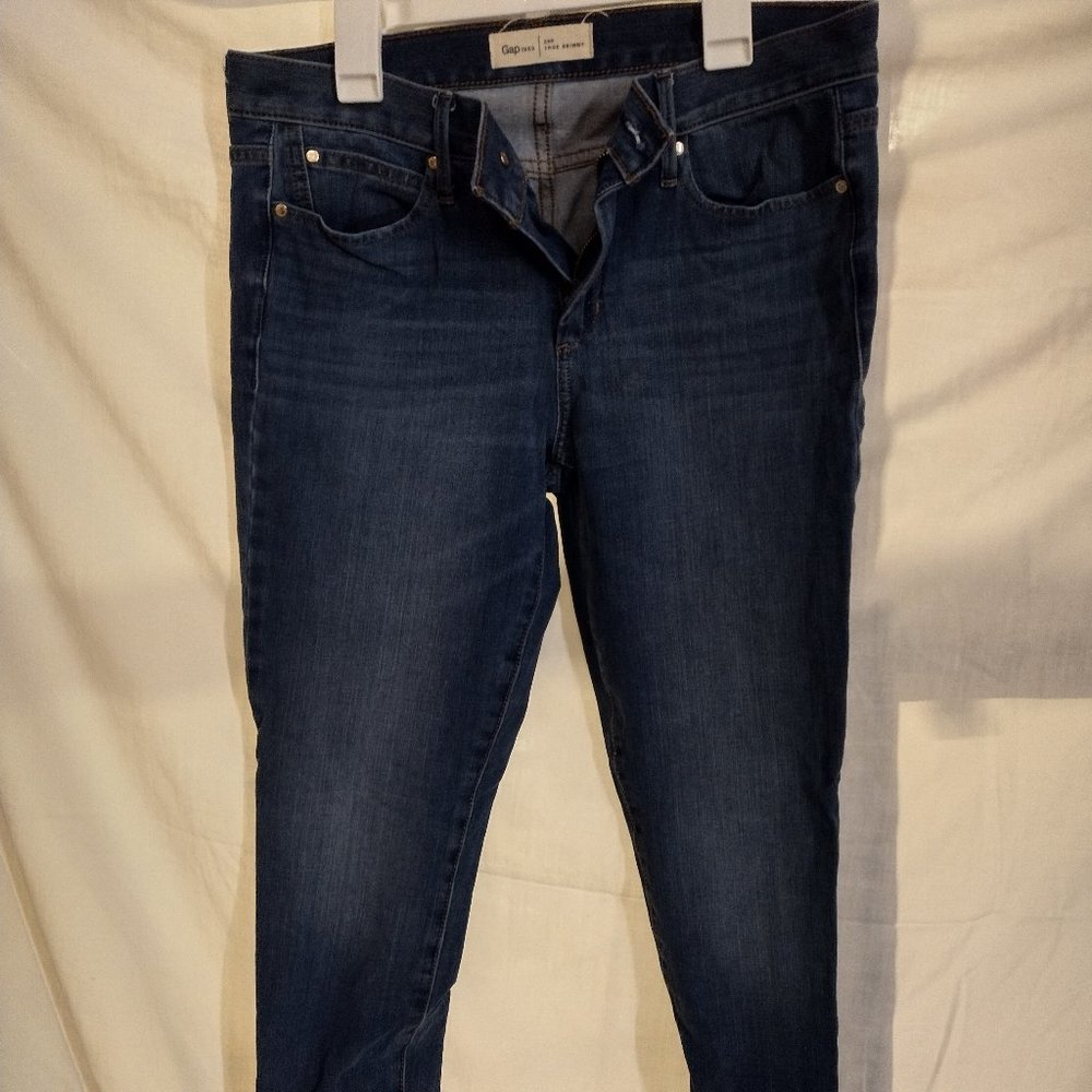 Gap True Skinny Jeans